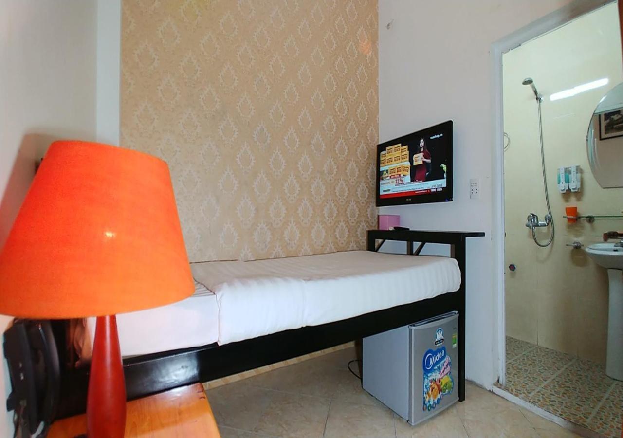 Mad Monkey Hanoi Hostel