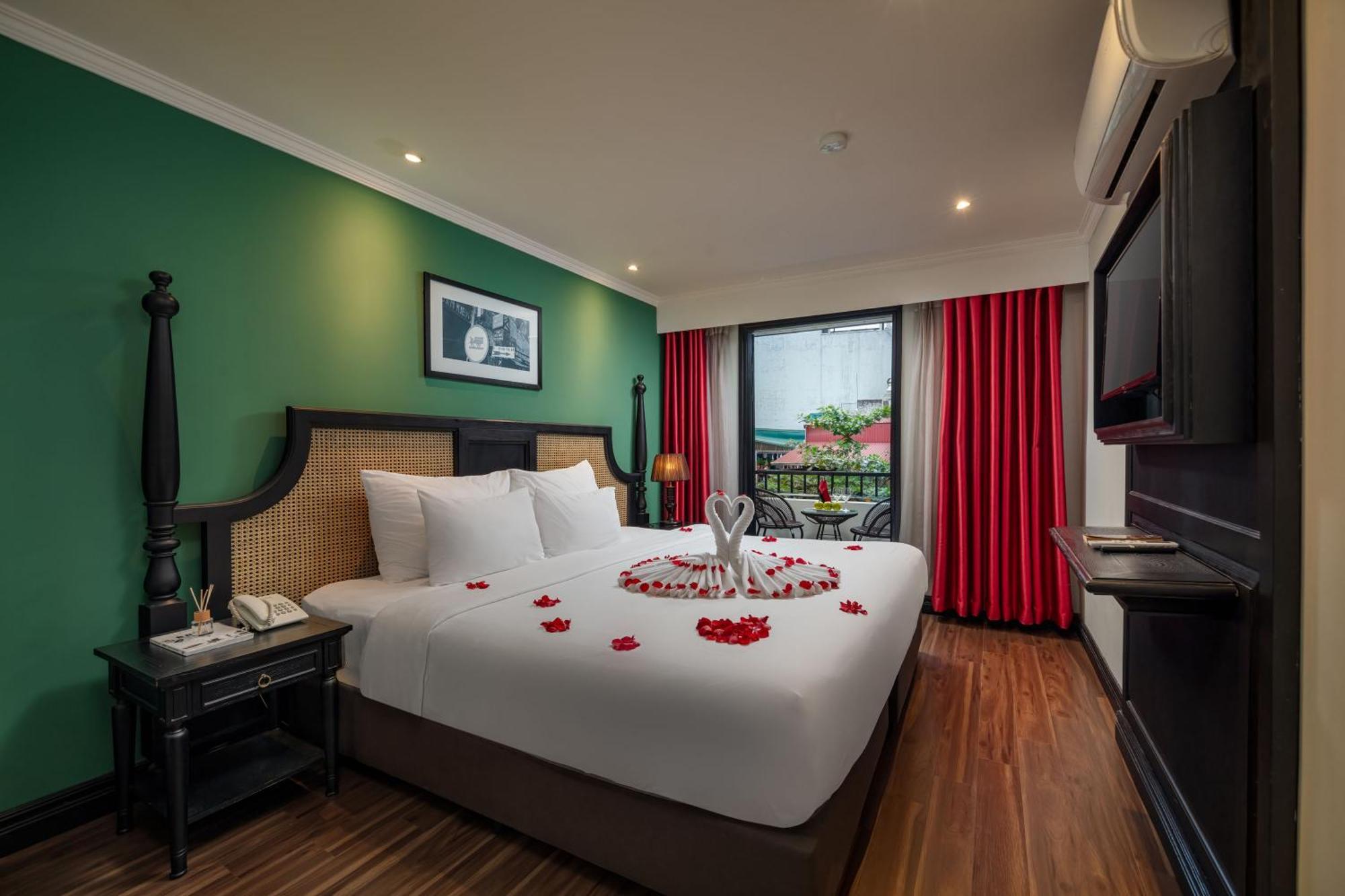 Hanoi Ancient Paradise Hotel
