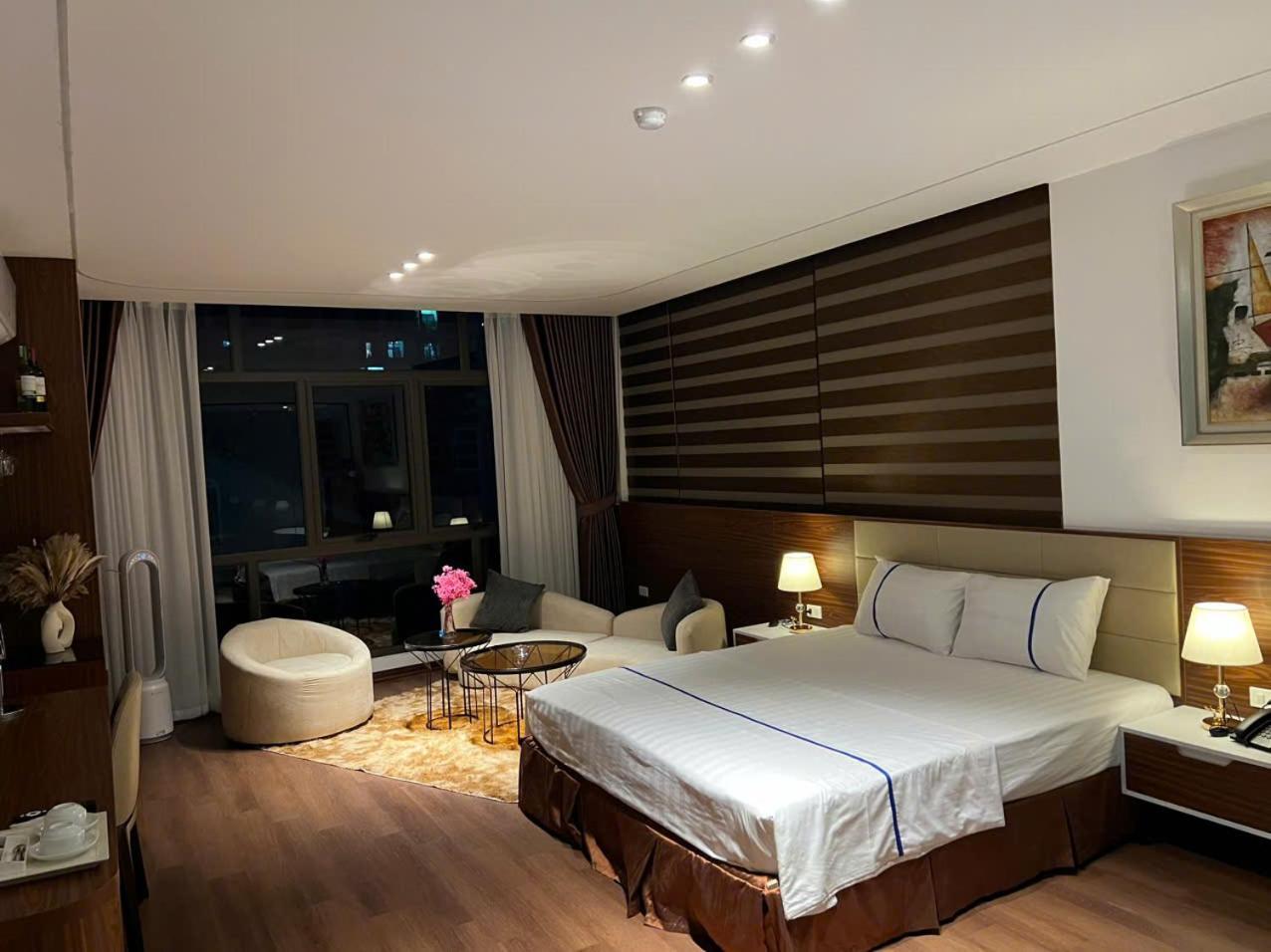Luxtel Hotel 04 - Thanh Pho Giao Luu