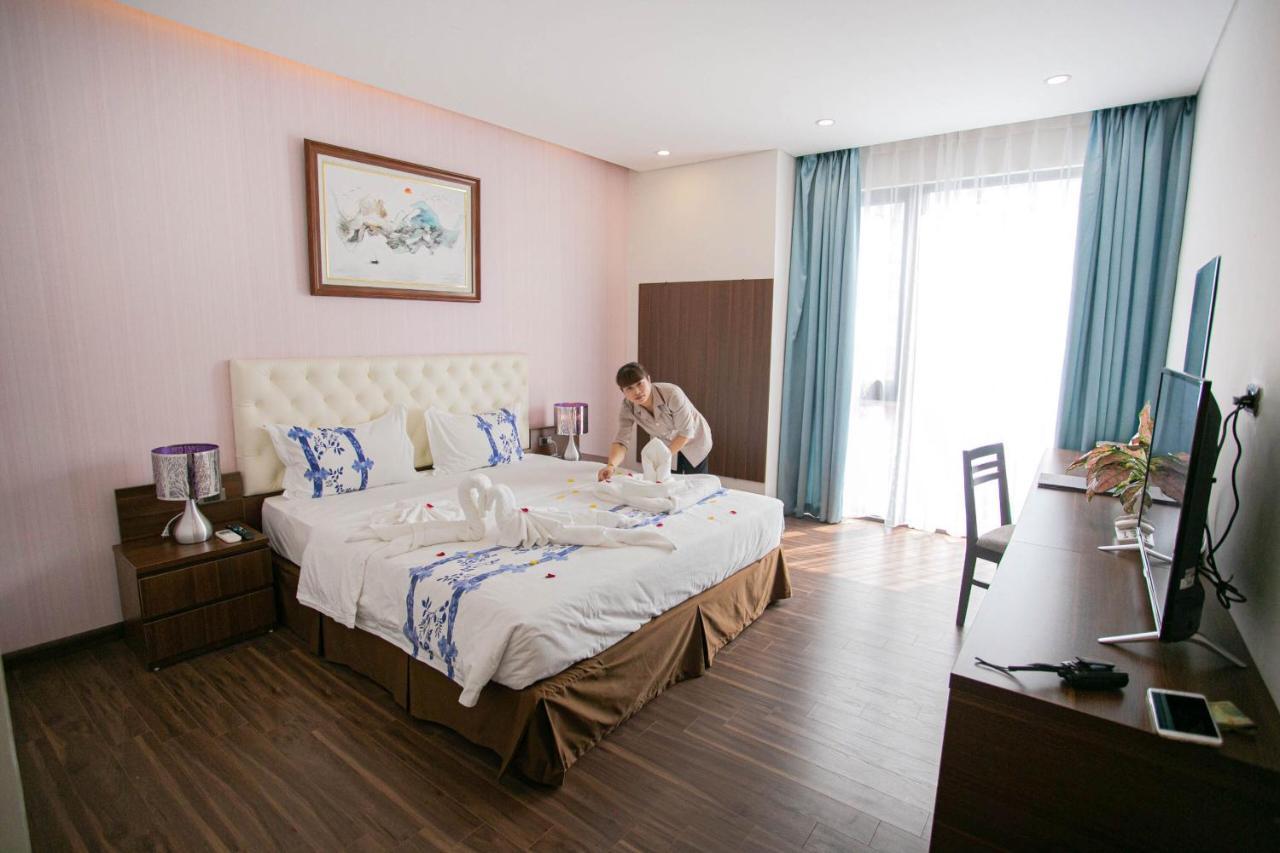 New Century Hotel - Hanoi
