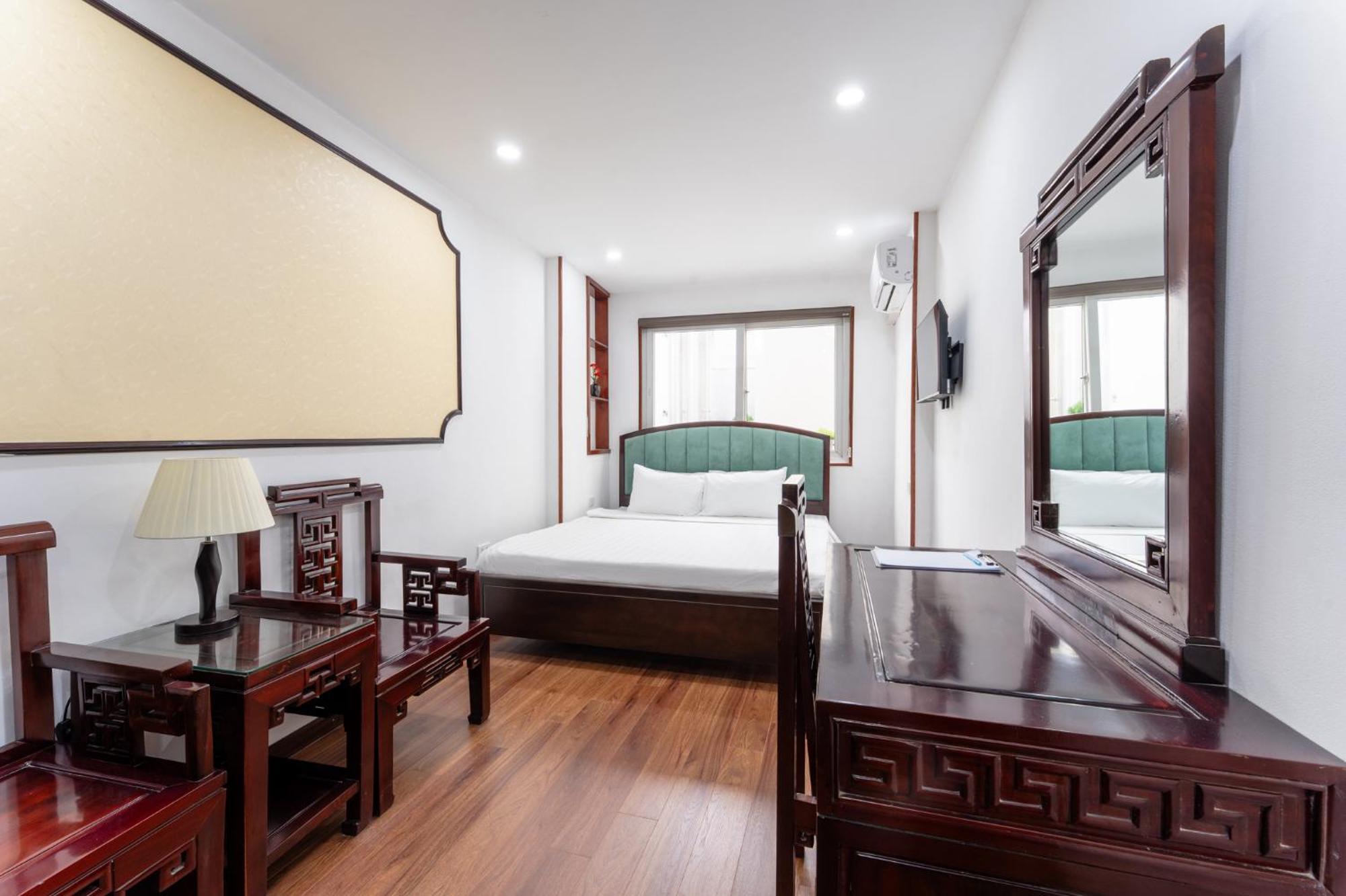 Little Hanoi Hotel